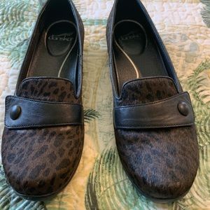 Dansko Oksana Brown Calf Hair Leopard Print 39